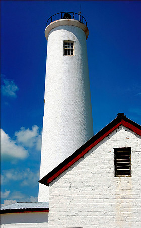 egmont key lighthouse vertical exterior 003 ver 2 small