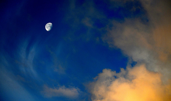 full moon clouds 005 small