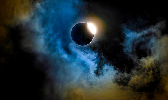 Eclipse Clouds 002 web print