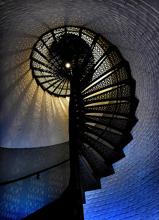 Pensacola Lighthouse interior 004 small